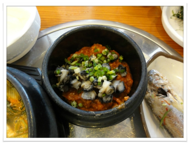 우렁쌈밥 이미지