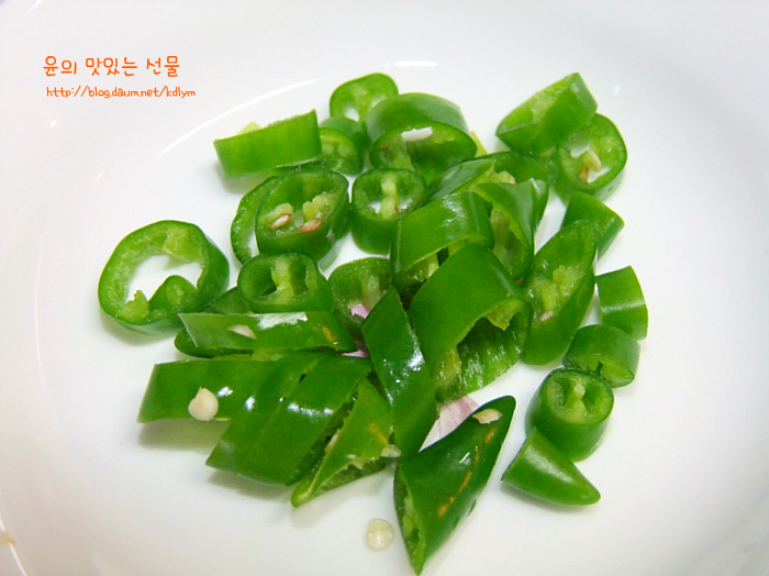 명품김치찌개 이미지