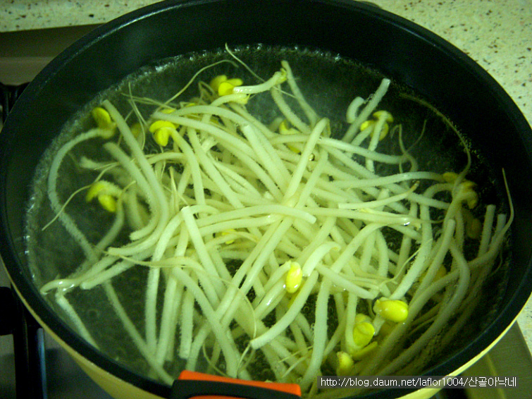 콩나물라면 더 맛있게 끓이는 간단한 방법!~~
