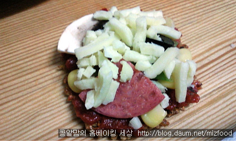 찬밥과 아이간식 완벽 해결~~<누룽지미니피자>