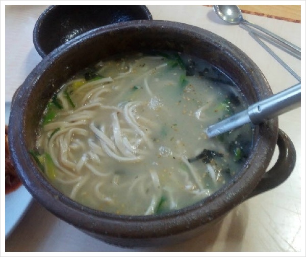 우리밀칼국수 이미지