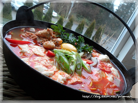 알 순두부 찌개로 활기찬 아침을 시작해요~~