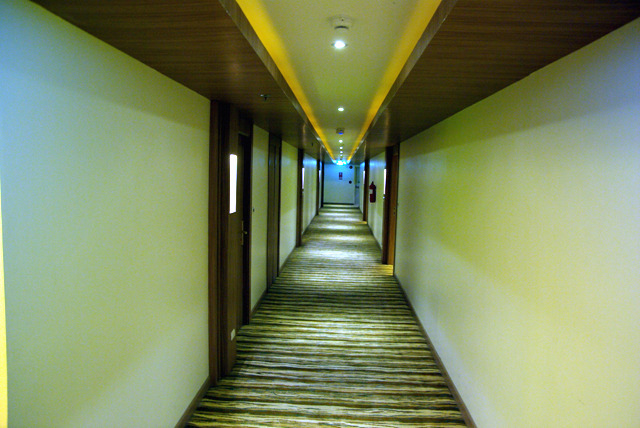 186F904A4F678F12274053