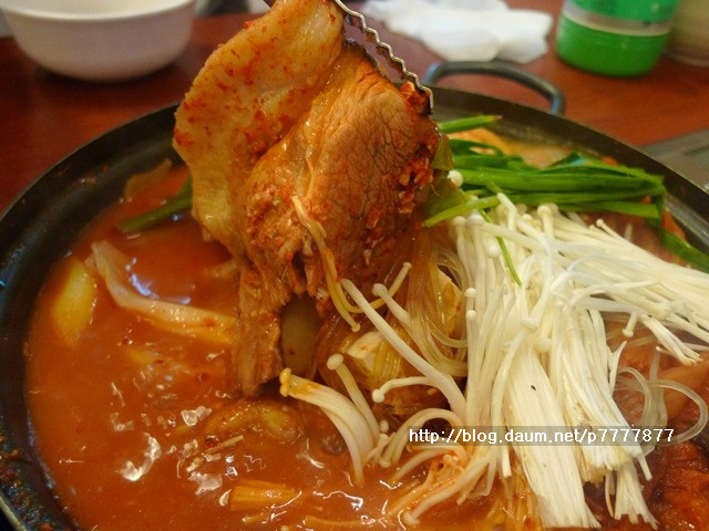 맛이 다른 김치찜