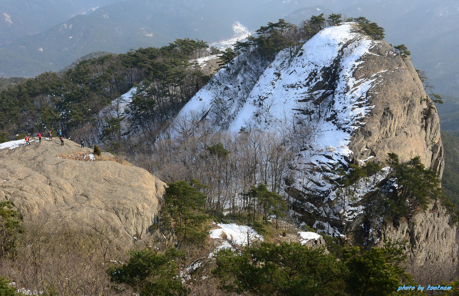 부안 쇠뿔바위봉에서 여유있는 산행을 즐기다(16.1.16)