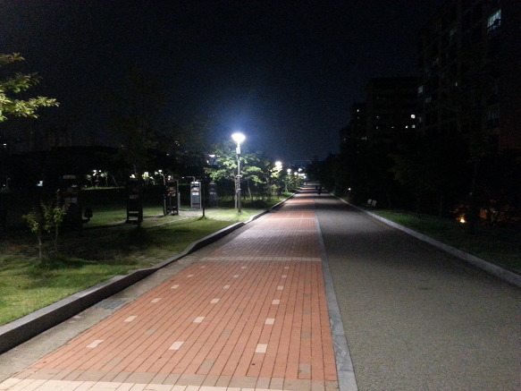 울적할 때, 자괴감 느낄때, 힘을 내게 하는 노래 - U2 : WALK ON