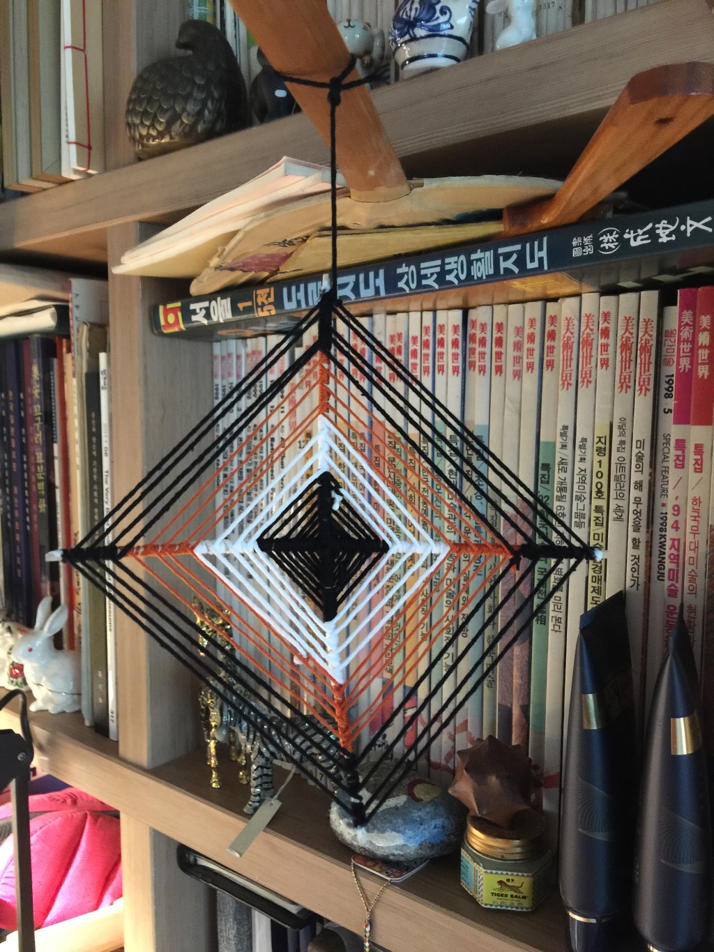 실로 만드는 만다라