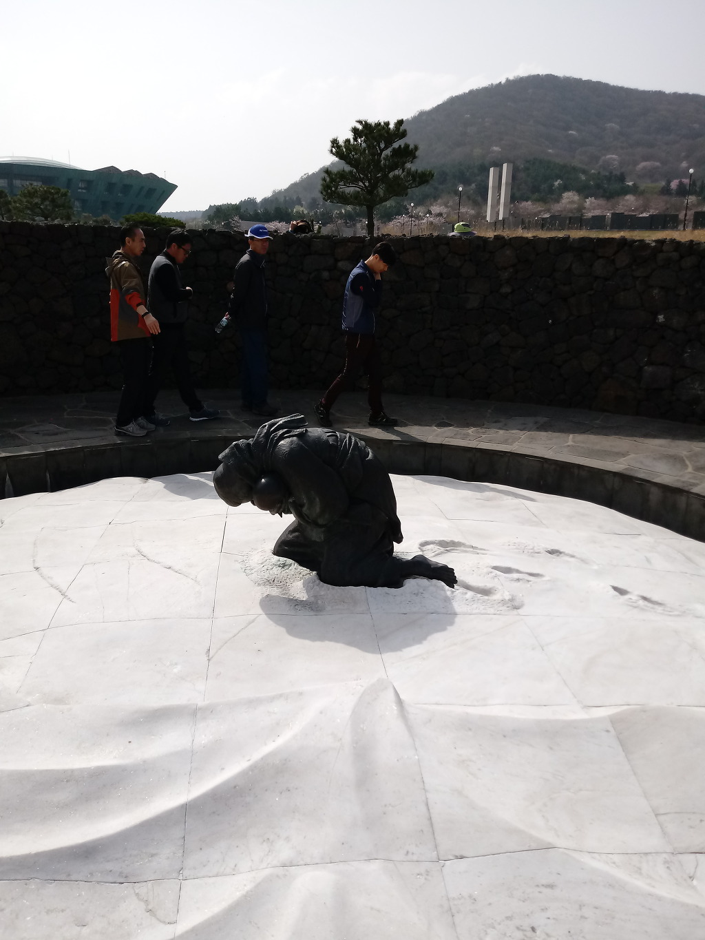 제주 4.3항쟁 70주년을 보다.