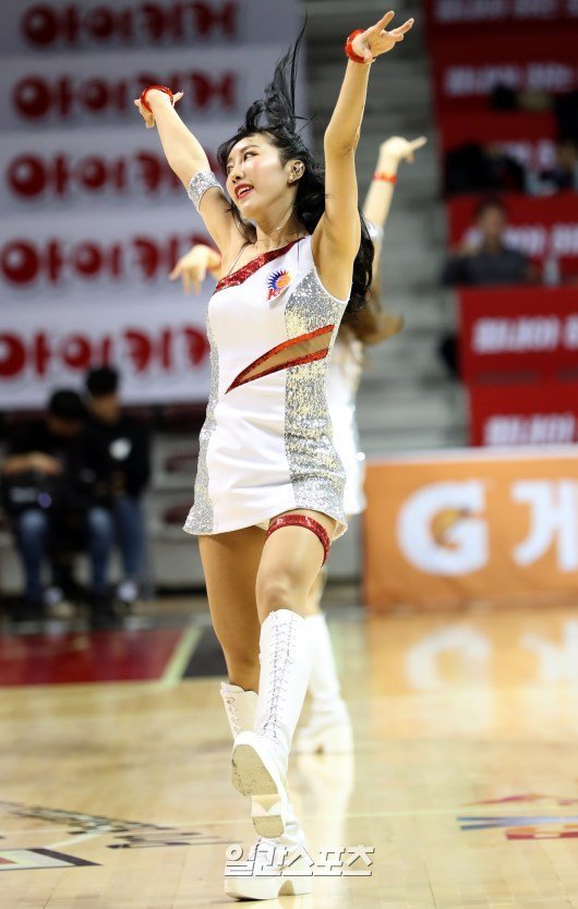 KGC 치어리더 